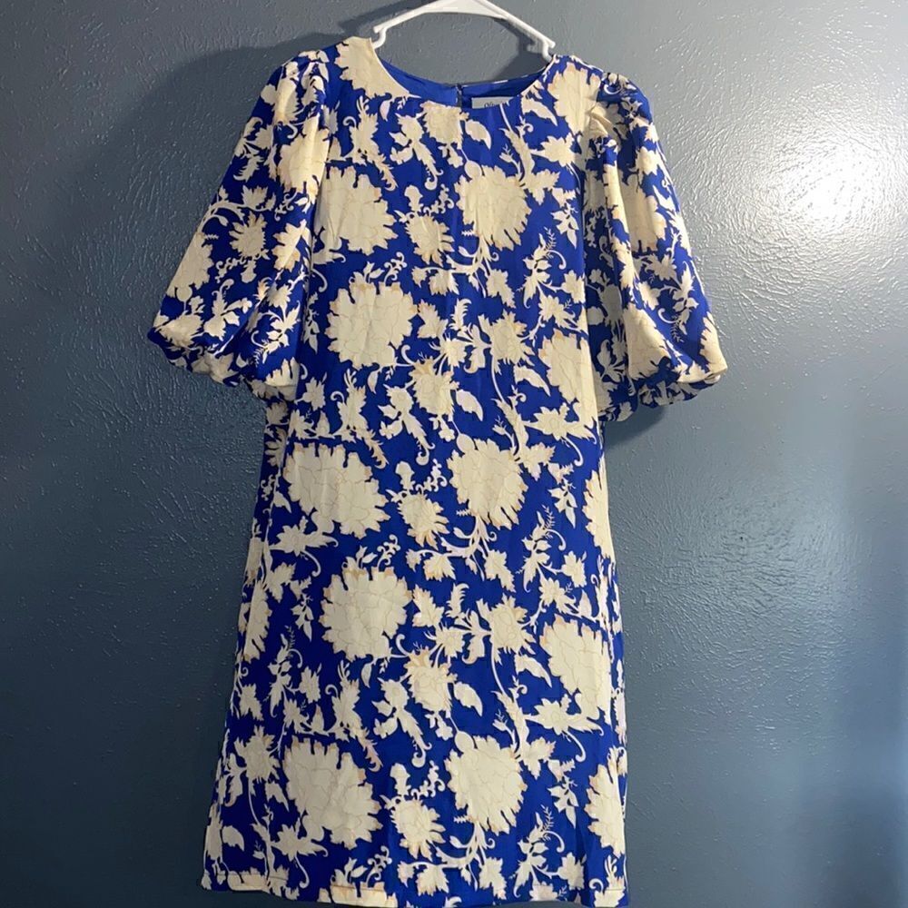 Ladies Olive & Leaf Royal blue and White Dress Size Medium